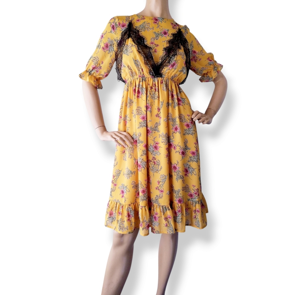 Symphony Yellow & Black Boho Floral & Lace Dress Size Small
